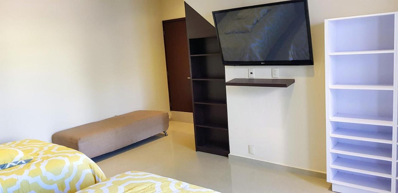 Suites Lagunas Colima Exterior foto